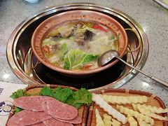 -阿婆情腊排骨火锅(金虹路店)