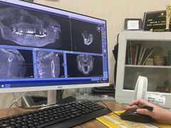 -极光口腔·矫正种植修复(锦江店)