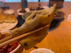 -大众跷脚牛肉馆·非遗传承单位(峨眉山店)