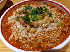 -八二小区抄手(龙湖上城天街店)