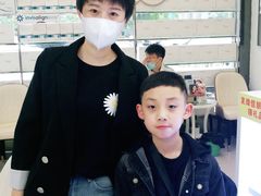 -美酷口腔牙齿矫正(江桥万达店)