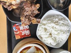 -三千粉牛肉米粉(来客茂店)