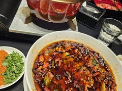 -铜锣湾·有麝自然香(渝北财富中心店)