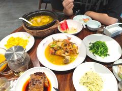 -欢乐蟹庄·精品农家乐(阳澄湖莲花岛店)