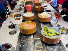 -龍歌自助小火锅(市北和达中心城店)