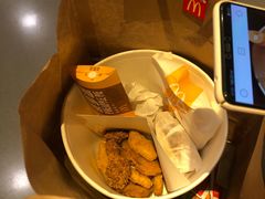 -麦当劳(新世纪环球中心店)