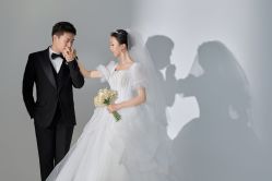 -蒙太奇婚纱摄影(万达店)