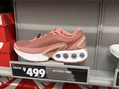 -NIKE上海青浦优选体验店