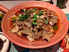 -云海肴·汽锅鸡·云南菜(天山百盛优客店)