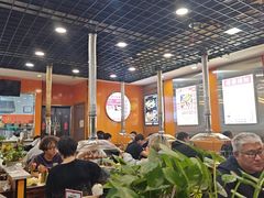 -哈尔滨小酒馆·鲜肉现穿自助烧烤(康新花园店)