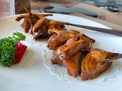 乳鸽-喜月轩
