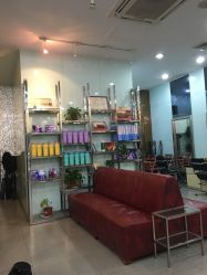-佰亿Salon·烫染造型