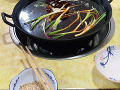-石灰市毛记烧鸡公(解放碑店)