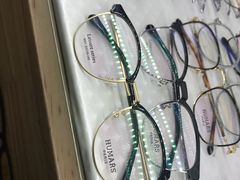 -三叶眼镜城(八佰伴店)