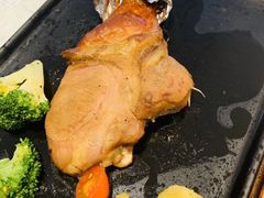 -必胜客(东大桥店)