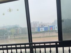 -李子坝梁山鸡(李子坝大鸡哥店)