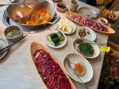 -左庭右院鲜牛肉火锅(浦江欢乐颂店)