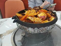 -撒拉人家.酸菜牦牛肉火锅