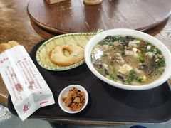 -易裕和·长沙米粉(竹塘西路店)