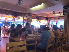 -J Daeng Seafood