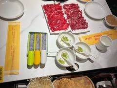 -犇鼎牛潮汕牛肉火锅(新辰里学清路店)