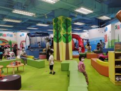 -莫莉幻想儿童乐园(武汉保利广场店)