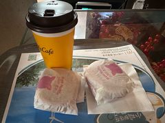 -麦当劳(展览路店)