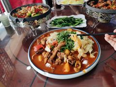 -撒拉人家.酸菜牦牛肉火锅