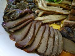 -陆记鹅庄·潮汕菜·狮头鹅(大仟里店)