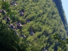 -蝶舞清江·恩施地心谷景区