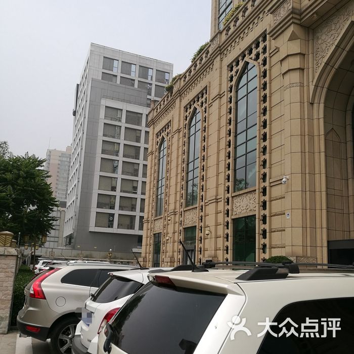 新疆大厦嘉宾楼停车场图片-北京停车场-大众点评网