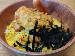 浓香牛乳咖喱全家福饭-何里玉(北京路店)