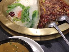 -沸炉重庆老火锅(军事博物馆店)