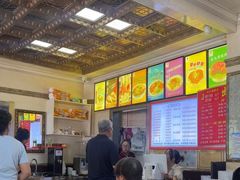 -吕氏馄饨包子大排档