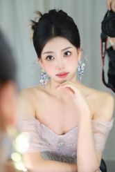 -艺憬婚纱礼服·造型(二七万达店)