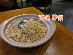 -螃牛记创意火锅
