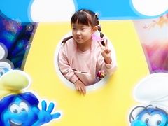 -蓝精灵乐园·世茂精灵之城主题乐园