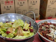 -天天沸腾(东港路店)