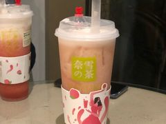 霸气桃子-奈雪的茶(南山大冲一期店)