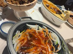 -八府香鸭·啫啫煲(华山路店)