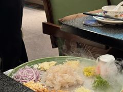 -得意咚瓜·顺德鱼生·冬瓜火锅(深圳首店)