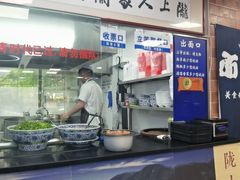 -陇上全荟兰州传统牛肉面(延吉路店)