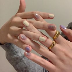 -七月美睫 美甲