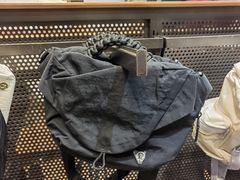 -lululemon(上海浦东IFC店)