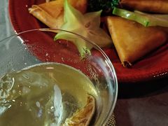 -FOUR PLAY BAR