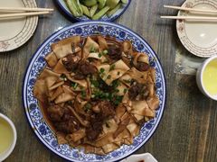-壹阁胡羊焖饼(特色小吃街店)