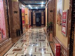 -皇宫大酒店