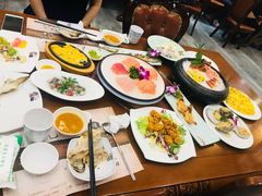 -青瓦餐厅·生鱼片·韩园烤肉(西塔店)