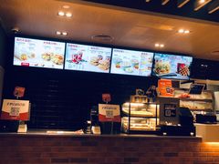 -肯德基(湾畔店)