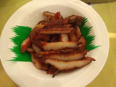 -山明水秀大饭店